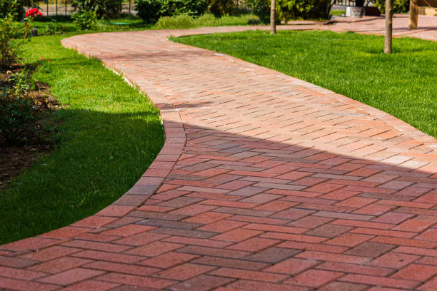 Best Driveway Paving Contractor  in Howard City, MI